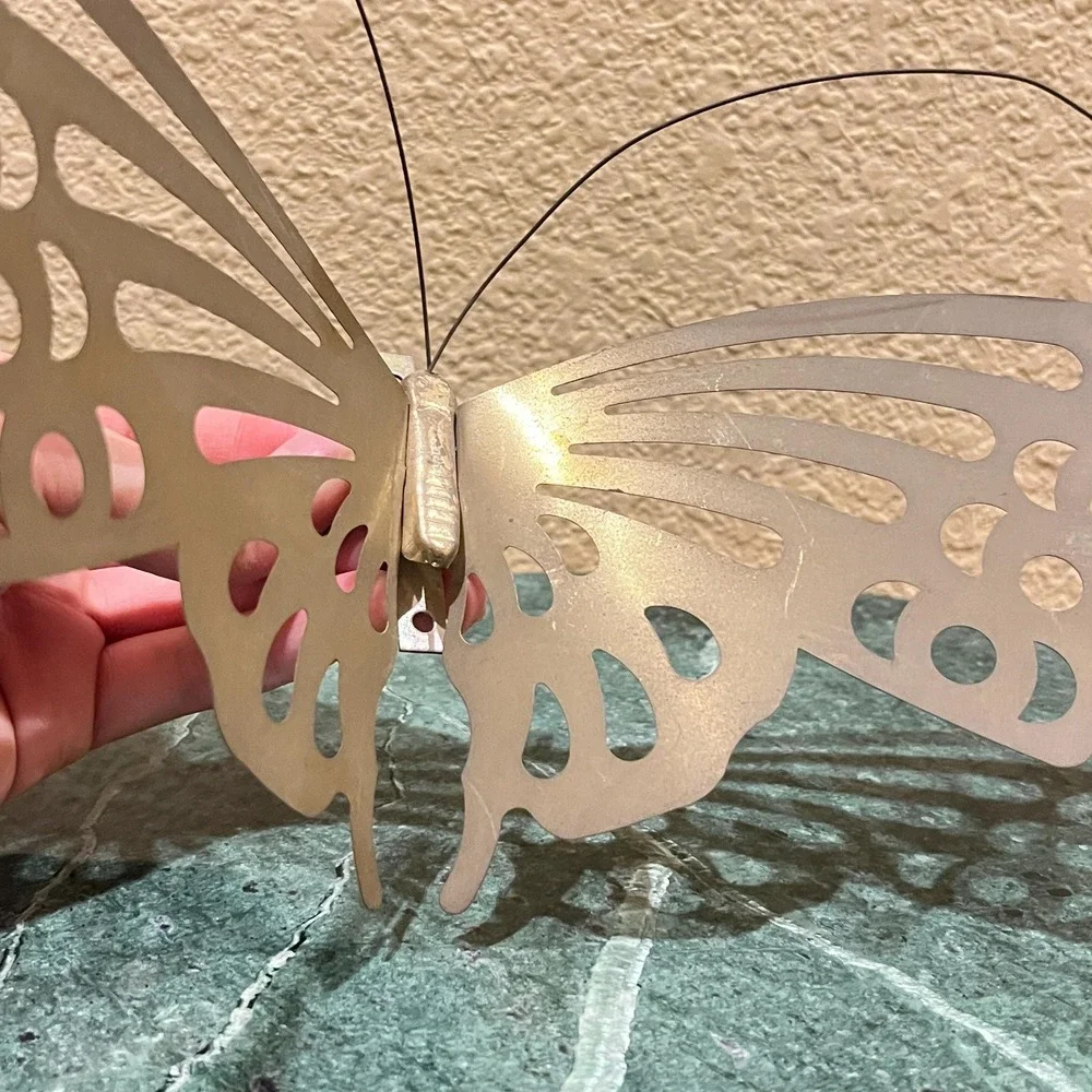 Vintage Mid-Century Lightweight Flapping Brass Butterfly Hanging Wall Decor